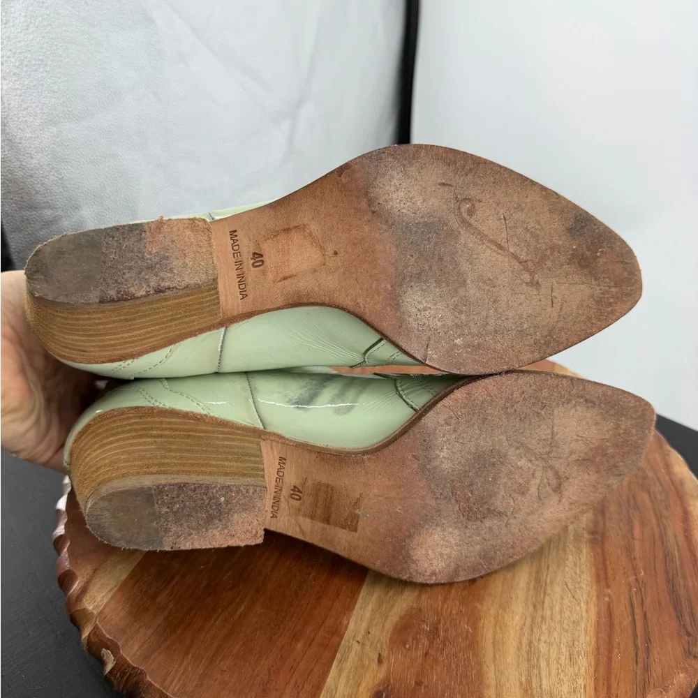 Free People New Frontier Chelsea Boots mint green patent leather‎ finish 40 9.5